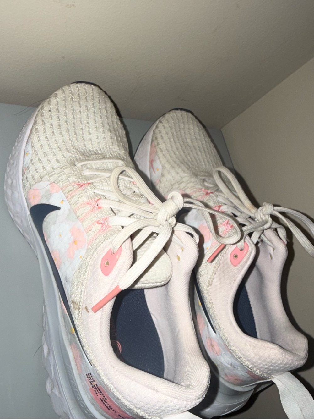 Nike Women's Light Pink and Navy Floral Knit Sneakers